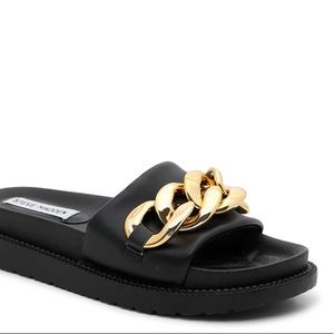 Steve Madden slides size 10